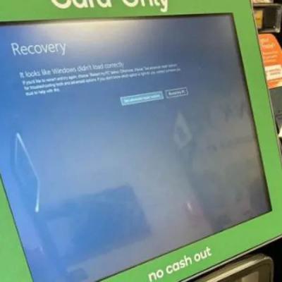 IT දෝෂයක් නිසා ලොව පුරා බැංකු, මාධ්‍ය, රෝහල් සහ ගුවන් සේවා අඩාලයි