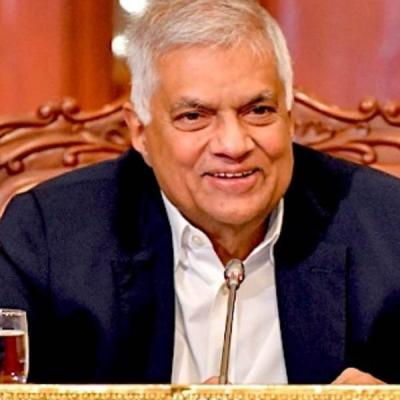 රනිල් ජනාධිපතිවරණයට ඇප තැන්පත් කරයි