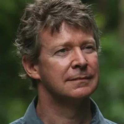 සුනඛයින්ට ලිංගික අතවර කළ කිඹුල් විශේෂඥයා වසර 10ක් හිරේට