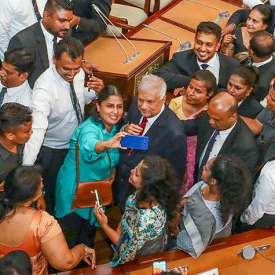 රටේ ආර්ථික රාමුව බිඳීමට දරන උත්සහයක් ගැන ජනපති කියයි