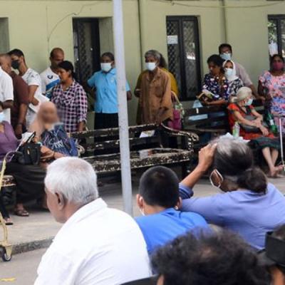 පරිපූරක වෛද්‍ය වෘත්තිකයින් උදෑසන 7 සිට වර්ජනයක