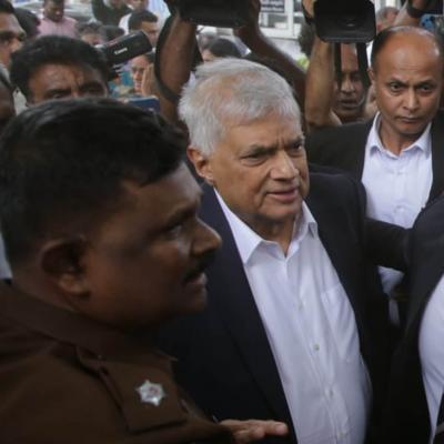 රනිල්ගේ ඇප ඉල්ලීම පිළිබඳ නියෝගය පැය භාගයකට කල් යයි