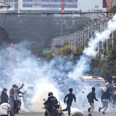 ලුම්බිණියට ගිය ශ්‍රී ලාංකික වන්දනාකරුවන් පිරිසක් ඉවත්කර ගනියි