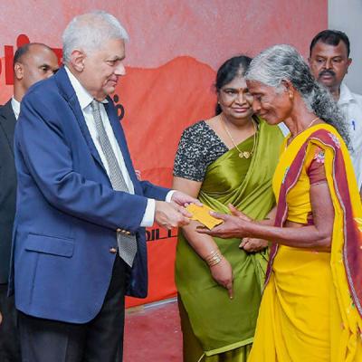 ඉඩම් අයිතිය ඉල්ලන උතුරේ පවුල් 45000කට ඔප්පු - ජනපති කියයි